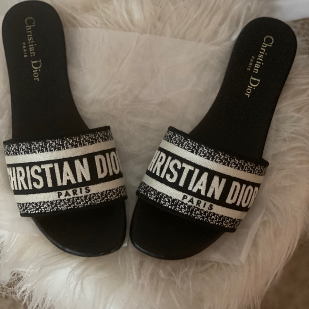Dior Slides